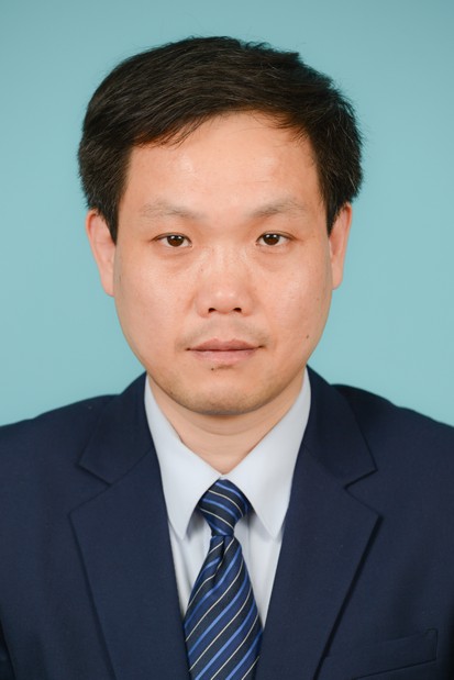 李宏