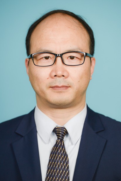 梅爱东