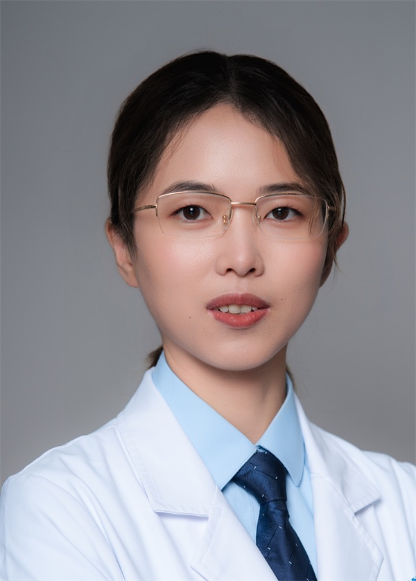 黄莉莉