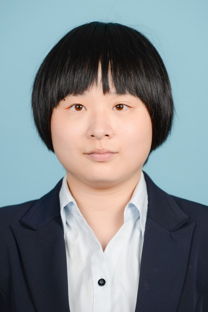 徐雯